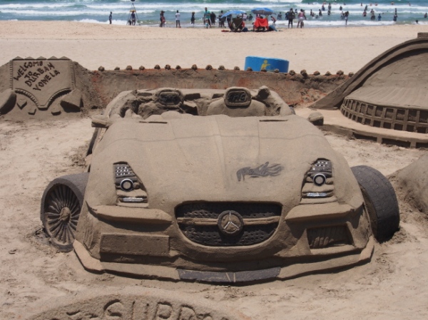 Sand castle (car)